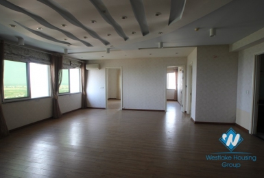 Large size apartment for rent in E Tower, Ciputra, Tay Ho, Ha Noi